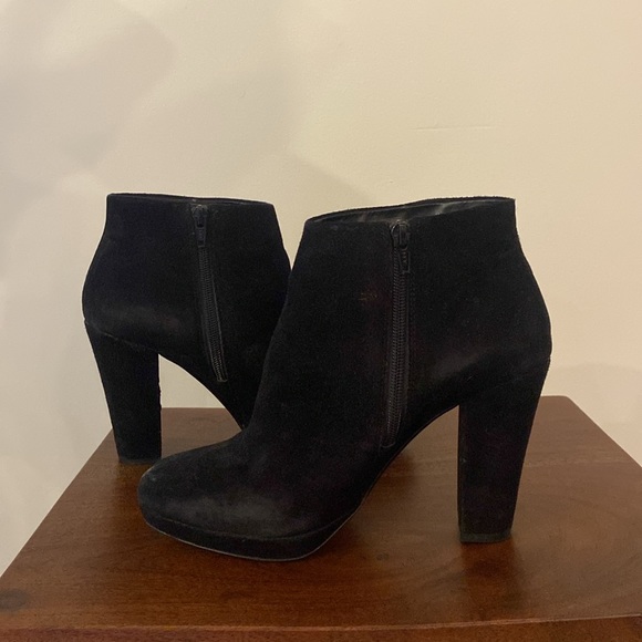 Black booties - suede-like texture - Picture 3 of 4